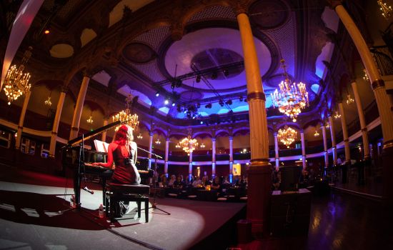 Ambiance musicale pour dîner assis