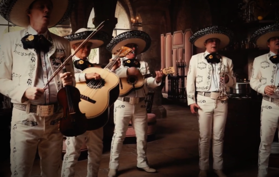 Mariachi live 